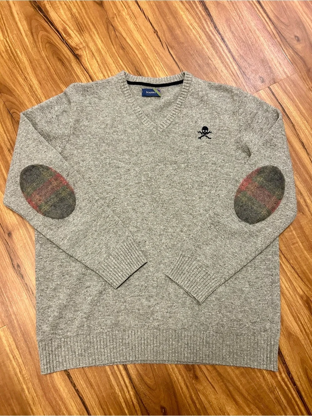 Scalpers Men’s Wool V Neck Grey Skull Logo With Patches On Arm XL